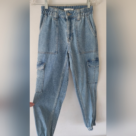 PacSun light denim Cargo Jeans-new w/o tags- x-small - Picture 4 of 4